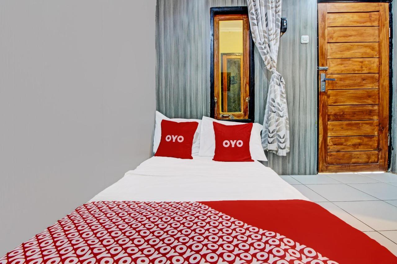 Oyo 92256 Sentosa Residence Yogyakarta Exteriör bild